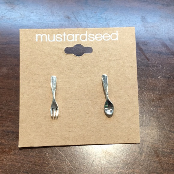 Welman Jewelry - Fork & Spoon Stud Earrings Welman Jewelry - Fork & Spoon Stud Earrings